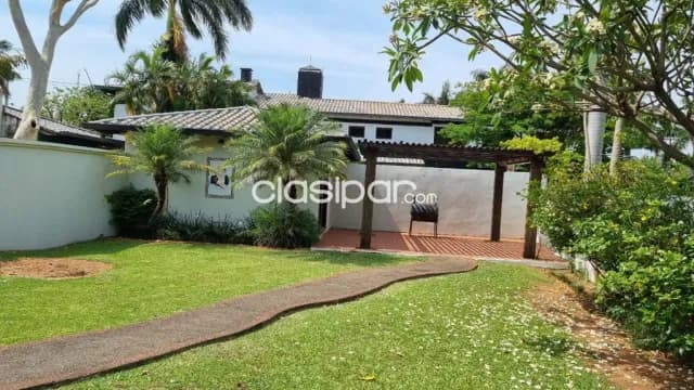 hermosa Casa en Luque Barrio Cerrado — foto 3