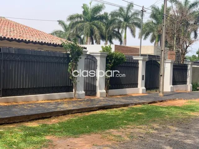 hermosa Casa en Luque Barrio Cerrado — foto 5