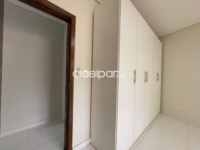 Departamento de 3 habitaciones + area de servicio en parana country club