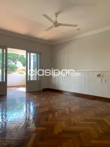 Mcal estigarribia – los laureles: Importante residencia, 5 suites, gran jardín, piscina — foto 5