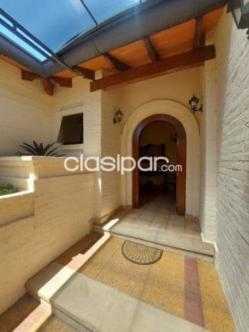 Casa en asuncion barrio mburucuya cod 3660