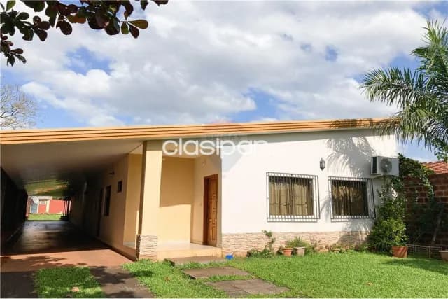 amplia casa en el barrio Villa Cristina, centro de Encar: 3 habitaciones y 3 baños, foto 3