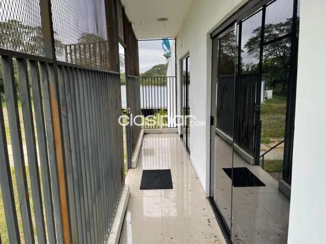 Importante deposito en excelente estado en piquete cue - clgl4773359 — foto 4
