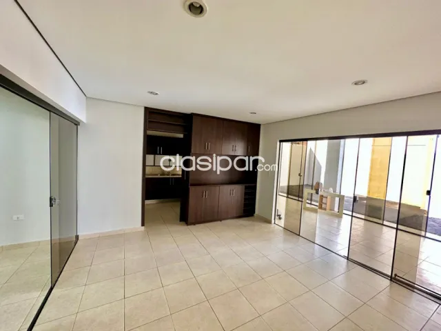 Residencia con duplex y oficina en barrio obrero usd 260.000 — foto 5