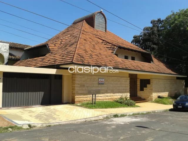 Las Mercedes – col. S. Andres: Elegante residencia, 435m2, 3 niveles, 3 dormit, jardín — foto 2