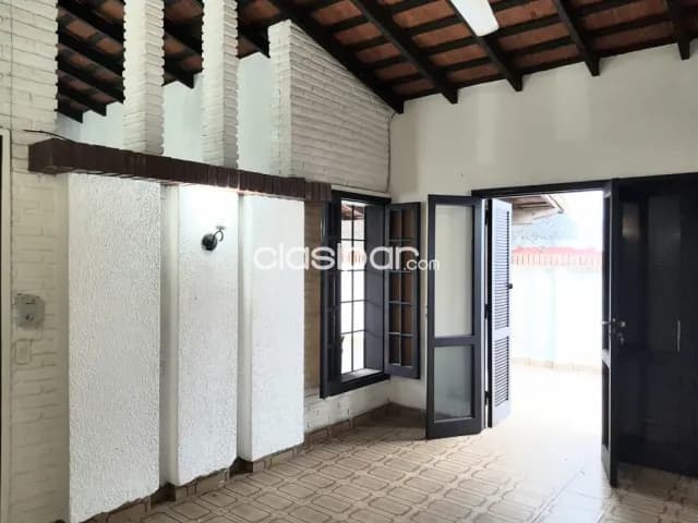 Amplia casa en sajonia gs 3.600.000 — foto 4