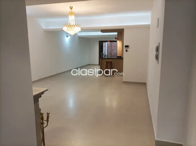 Duplex en lambare zona avda guggiari cod 1764 precio: 159.000 usd superficies: Cons — foto 2