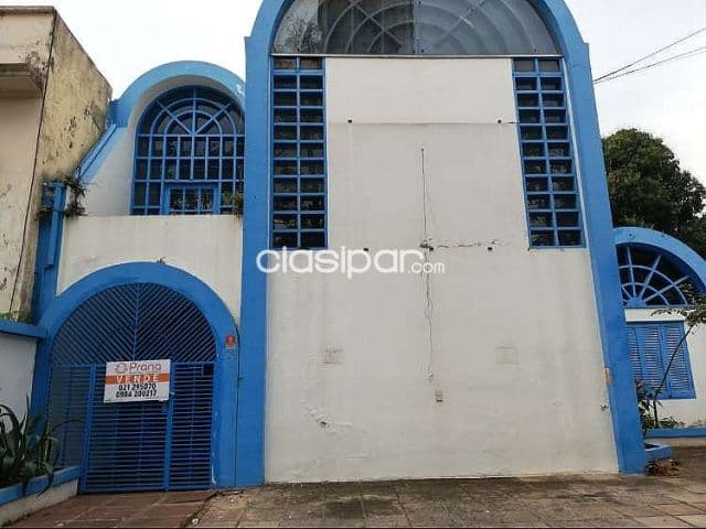 Casa de 8 ambientes para OFICINA en barrio San Roque, Paraguay
