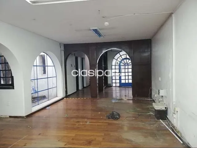 Casa de 8 ambientes para OFICINA en barrio San Roque, Paraguay, foto 3