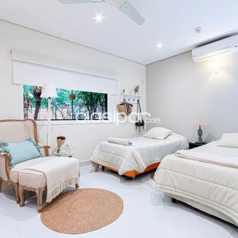 / alquilo en surubi-i: 1.456 m2, esplendida residencia, 3 suites, gran jardín — foto 5