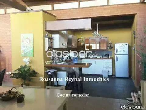 Surubi-i: Elegante residencia, 5 dortmit, gran jardín, piscina, parking, 1.700 usd — foto 3