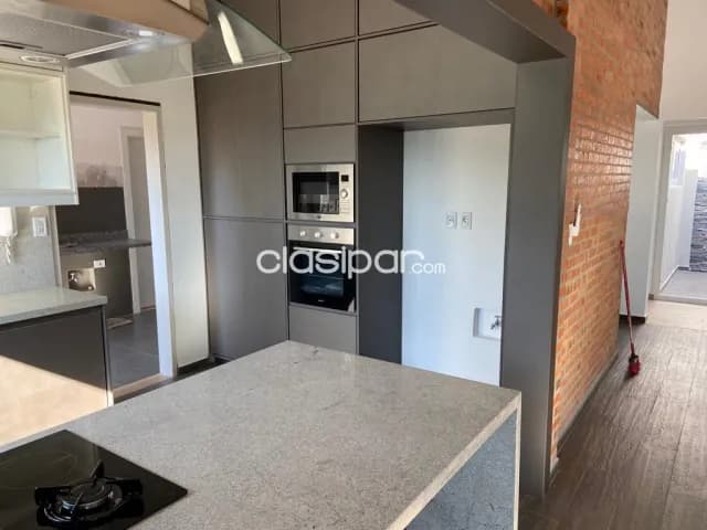 Surubi-i: Elegante residencia, 3 suites, jardín, piscina, importante ubicación — foto 4