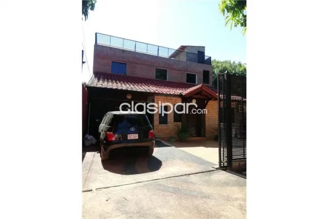 Residencia Amplia En Luque-Isla Bogado — foto 2