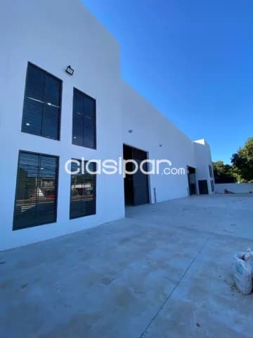 Luque - s/ ruta asfaltada: 2.000 m2 impecable deposito + oficinas, 8.000 usd — foto 3