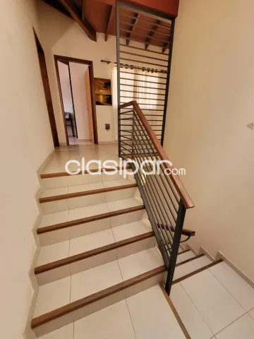 Bo Jara- prox. Col. Francés: Confortable residencia, 3 dormit, escritorio, jardín, piscina, foto 2