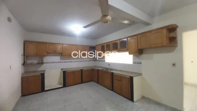 hermosa Casa en Luque, Centro — foto 3