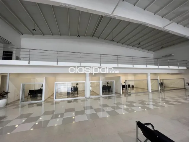 Z/ rca. Argentina – terminal ómnibus: 2.544m2, impecable showrrom + oficinas + depósitos — foto 3