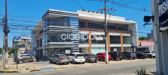 Villa Morra, en esquina: Show room, 1.240m2 ,3 niveles , corporativo + oficinas — foto 3