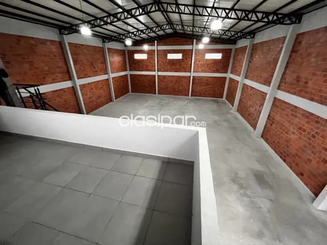 Mr alonso: 400 m2, impecable deposito, totalmente equipado + oficinas, refrigeración — foto 5