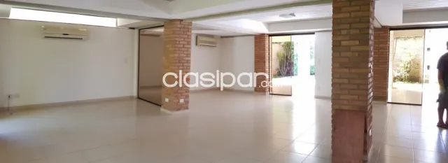 Mcal estigarribia: Elegante casa en condominio, jardín, piscina, 1.600 usd — foto 4