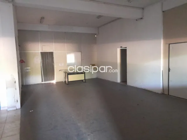 Fdo de la mora: 1.000 m2 deposito + oficinas + estacionamiento + entrada de camiones, foto 5