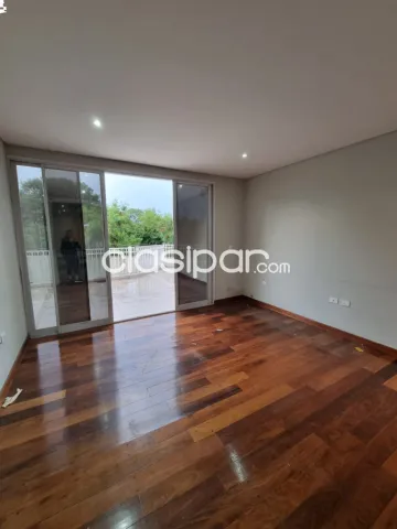 Hermosa residencia en condominio cerrado zona stma Trinidad — foto 4