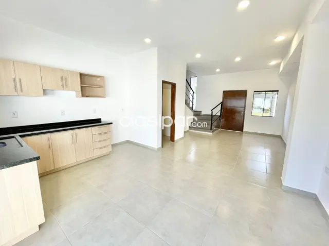 En Venta Duplex a Estrenar de 3 Habitaciones en Isla Bogado - Luque V105 — foto 4