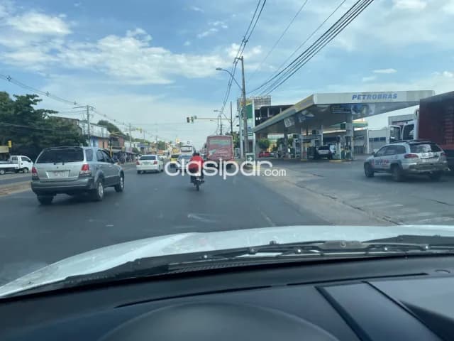 salones comerciales a metros de acceso sur , zona Coca Cola, foto 4