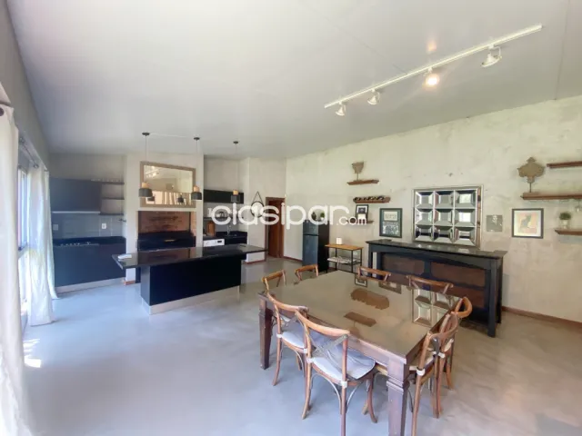 Mburucuyá – 1er.pdte: Elegante loft amoblado + jardín, oportunidad única!! – 5.500.000 gs — foto 4