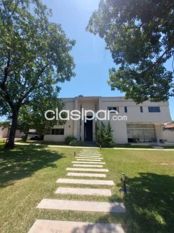 Espectacular Residencia de 2 Plantas-LHO4844624, foto 2