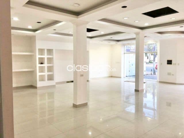 En Alquiler Salon Comercial/Oficina sobre Ruta 2, Km. 15 en San Lorenzo A146