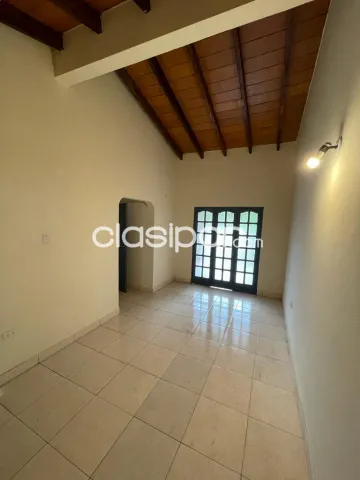 2 duplex en venta en Luque, foto 2
