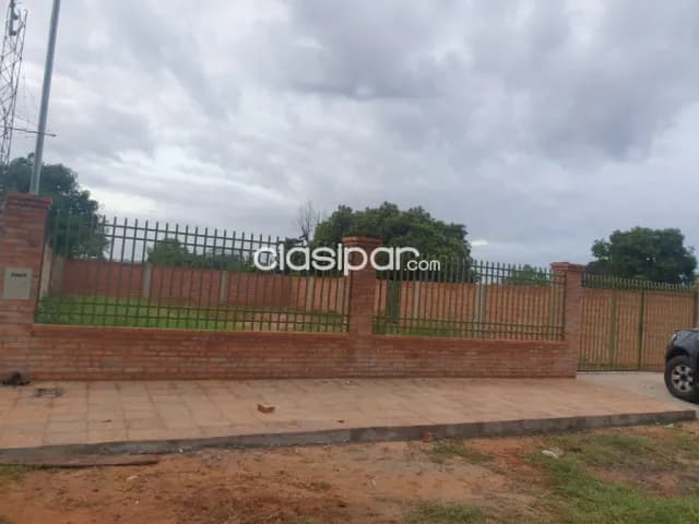 terreno amurallado en San Lorenzo. E2360, foto 4