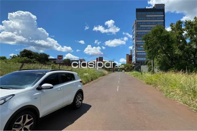 terreno de 1447 m2 en esquina en el barrio La Paz, zona Tribunales — foto 3