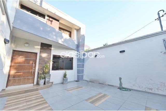Duplex - Venta - Paraguay Central Lambaré Vendo Hermoso Triplex en Lambare Negotiable950