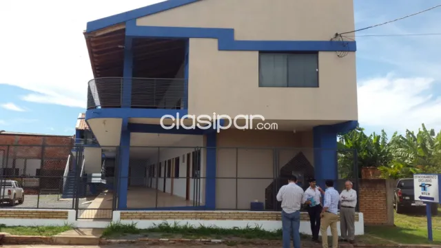 Casa especial para casa de estudios o explotacion hotelera. Cnel. Oviedo, foto 4