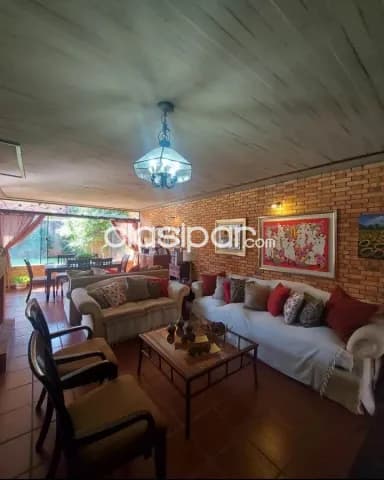 Bo. San cristobal: 420 m2, entorno altamente residencial, 3 dormitorios, jardín, piscina — foto 4