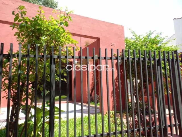 Villa Morra: En pb, impecable residencia, 3 dormit, escritorio, jardín, 7.000.000 gs — foto 3
