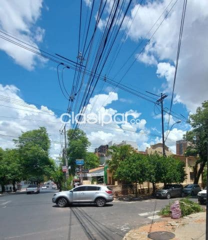 Propiedad en asuncion barrio Las Mercedes cod 2049
