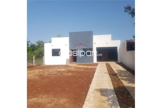 casa en el barrio Fátima de Encarnación, zona circuito: 3 habitaciones y 1 baño, foto 2
