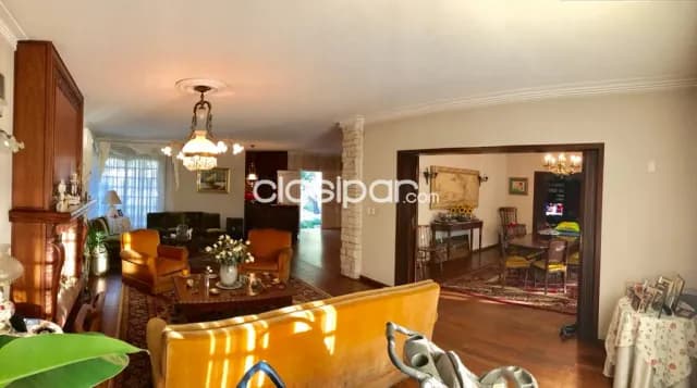 Casa de 3 Plantas en Barrio Manora-CLHO4914037 — foto 3