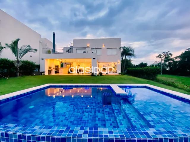 Aqua village: Fantastica residencia, 602m2, 4 suite, jardín, piscina, amenities, seguridad, foto 3