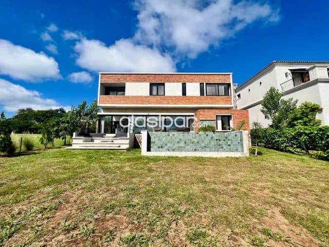 Aqua village – sanber: Residencia minimalista, 546m2, 3 suites, escritorio, area club, foto 2