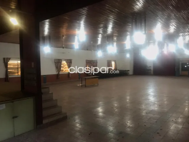 Amplio salón climatizado para eventos en pleno villamorra — foto 5