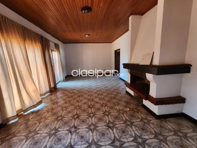 Casa amplia, toda en planta baja, ciudad de encarnacion — foto 5