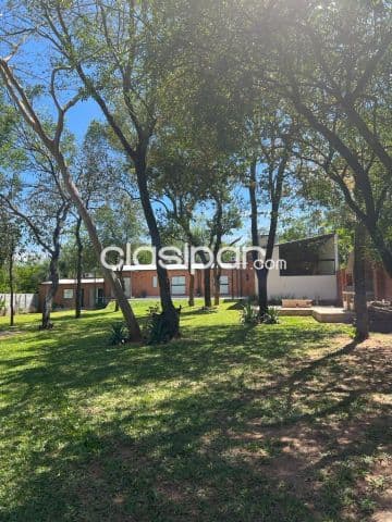 Ciervo cua – sanber: 1.440m2, 4 dormit, paisajismo, gran jardín, piscina, quincho, deck, foto 1