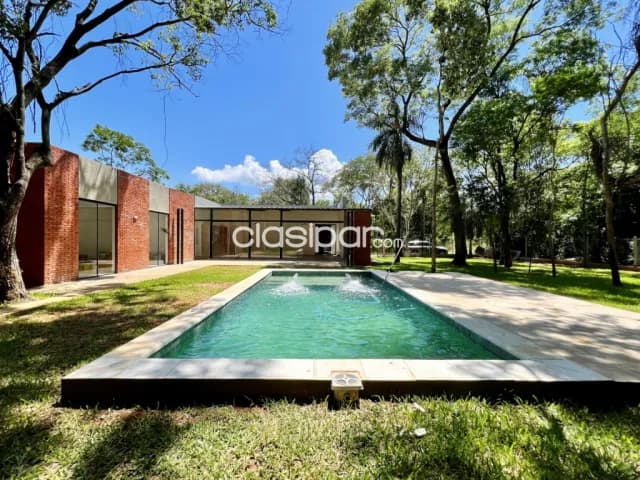 Lago azul – sanber: Maravillosa residencia, 900m2, 3 suites, quincho, parrilla, piscina, foto 2