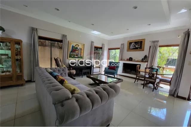 amplia residencia en esquina y con piscina en Cambyreta: 5 habitaciones y 4 baños, foto 2