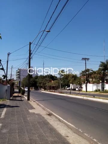 P097. VENDO!!. Sobre av. Stma Trinidad — foto 3