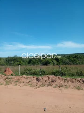 Hermoso terreno con arroyo, foto 4